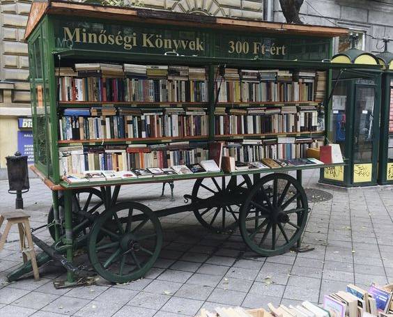 Почему бумажные книги не исчезнут